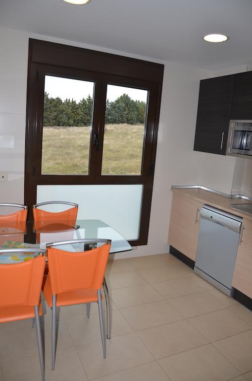 Apartamentos De Turismo Rural Vinacua Sos del Rey Catolico Luaran gambar